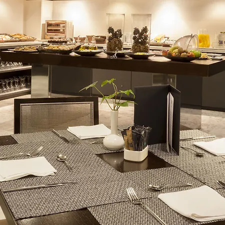 Ac Ciudad De By Marriott Отель 4*