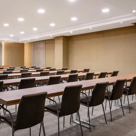 Ac Ciudad De By Marriott 4*