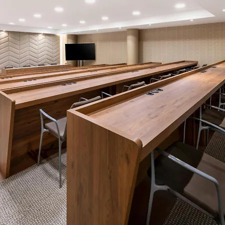Ac Ciudad De By Marriott 4*